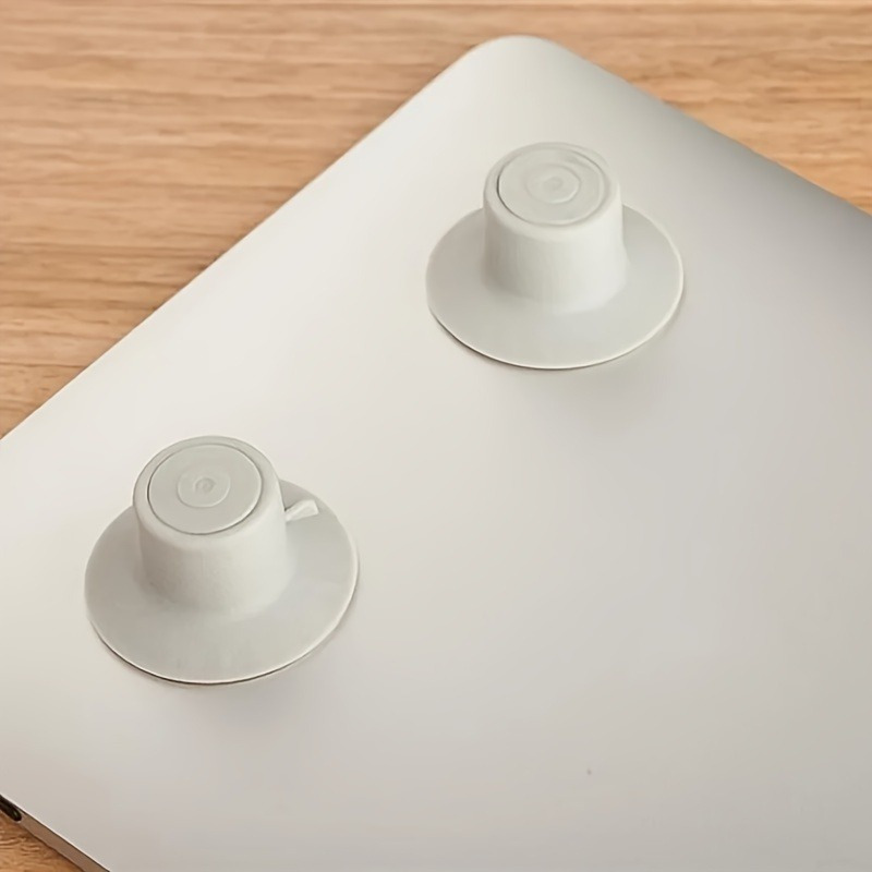 4개의 컵형 쿨링 패드, 흡착 컵과 열 감소 패드가 있 - Laptop Cooling Pad 리뷰 및 가격